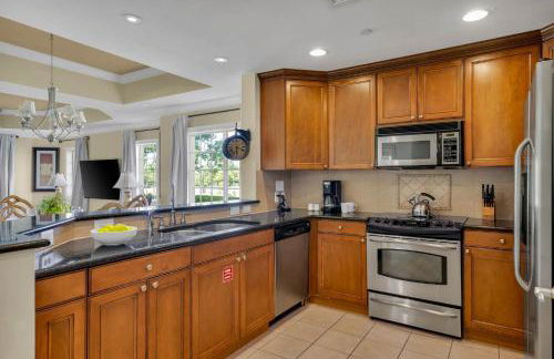 Golf Course Pool Covered patio 6MI to Disney - Foto 13