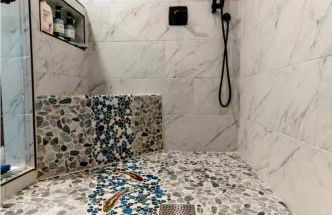 The Chalet - Spacious 7 bedroom near Sugarloaf, on Snowmobile and UTV trails, Hiking, Golf and Flagstaff Lake across the street - Foto 29