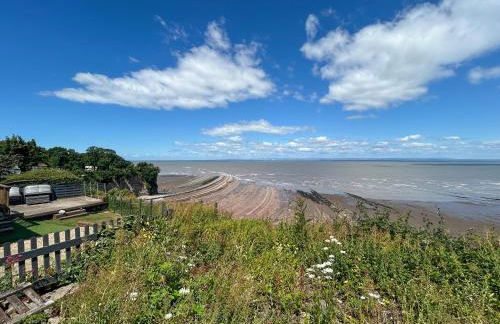 The Bolt Hole - Photo 3