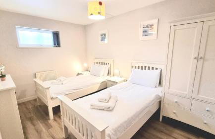 The Beach House & Porth Sands Apartments - Photo 154