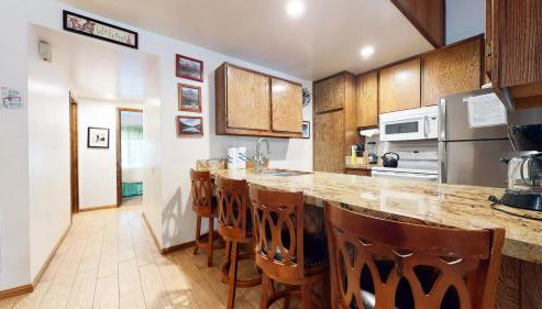 Horizons 4 #188 Condo - Foto 5