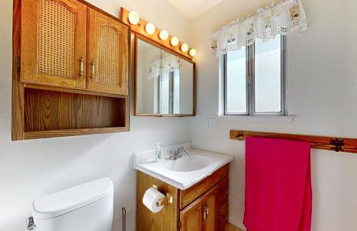 Hilltop Sierra-View Home Ranchito Retreat with Pool - Foto 18