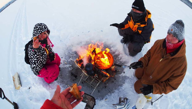 Pesca en el hielo en Whitehorse + Raquetas de nieve - Foto 3