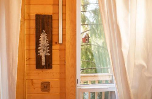 Treehouse Place at Deer Ridge Ole Mill - Foto 24