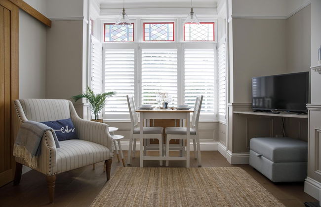 The Grove Apartment With Free on Street Parking - Foto 8