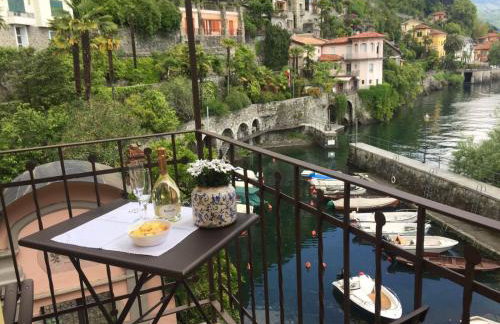 Al vecchio porto casa a Cannero - Foto 1