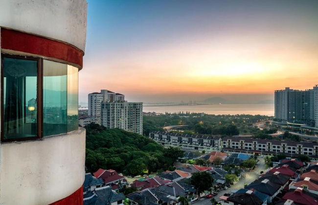 Century Bay Private Residences - Photo 48