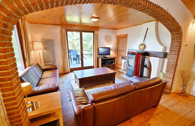 Chalet in Biron With Large Garden Near Durbuy - Photo 8