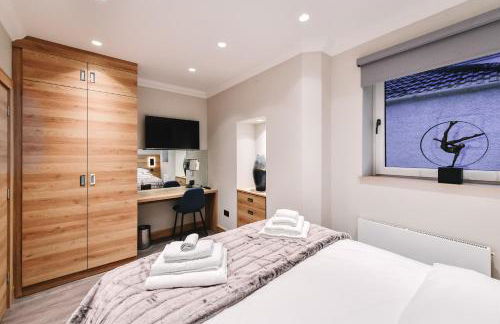 The Barclay Apartment - Photo 5