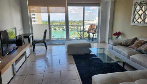 Entire Beach Front Condo w/ pool Amazing view 4pax - Foto 4