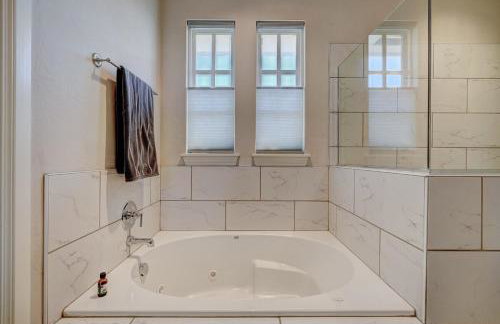 Contemporary 3B 2B Luxuriously Furnished Home - Foto 8