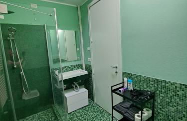 LUX Apartment 2 Milano Metro M2 - Photo 4