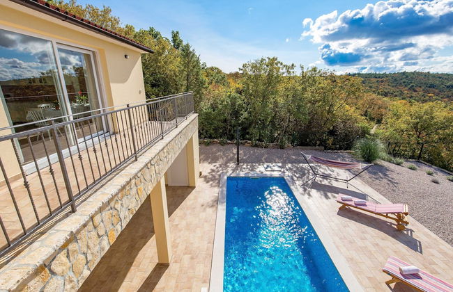 Wonderful Labin Villa With Private Pool and Sea Views - Foto 13