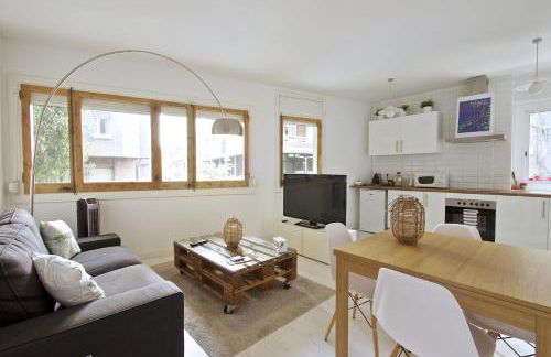 The White Flats Les Corts - Photo 4