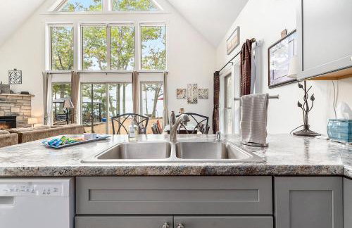 Beautiful Overlooking Shoreline 3BDR Chalet ➠18396 - Foto 26