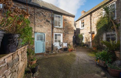 Newlyn Nookery - Photo 5