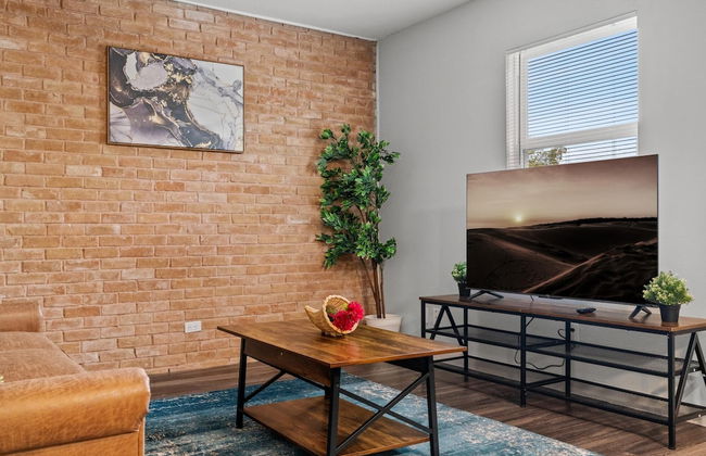 Modern 2BR Near UT Hyde Park Evonify - Foto 4