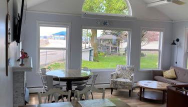 Caseville Splash and Sand Beach House - Foto 4