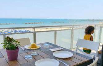 Terrazzo Panoramico Fronte Mare Zamponi - Foto 19