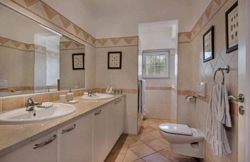 Villa Zarana fantastic house in Salinas - Photo 19