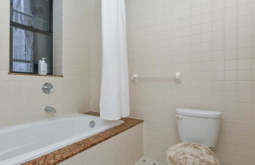Luxury 3 Bedroom Retreat in Downtown Manhattan - Foto 22