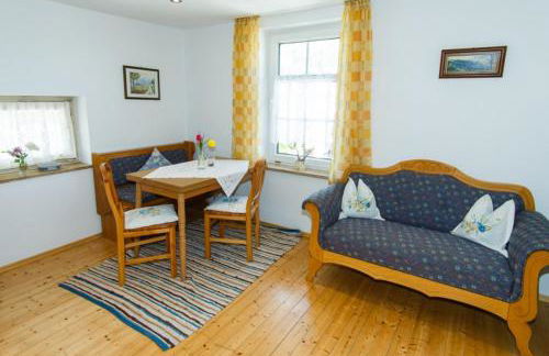 Café Chiemgau und Gästehaus - Foto 14