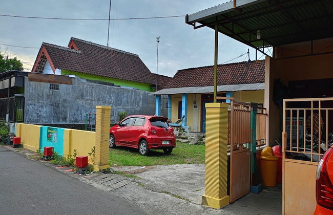 OYO Life 93712 Vanda Family - Foto 26