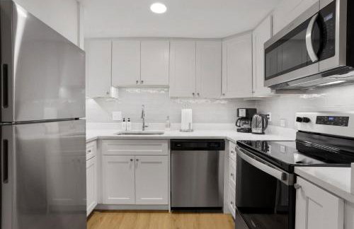 NEW Classy Dupont-Logan Apt Parking - Foto 10