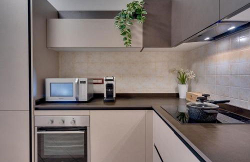 Centro Cormons - 3 Camere Letto & Balcone Privato - Foto 14