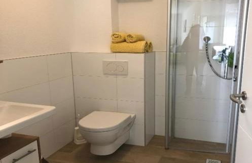 Moderne Ferienwohnung im Herzen von Bad Neustadt - Foto 6