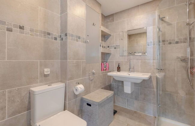 Beautiful & Modern 3BD House- Kennington! - Foto 28