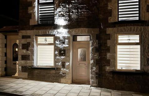 Fabulous Fiery Flat w body shower - Tylorstown - Foto 26