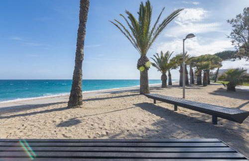HomeHolidaysRentals Dona - Costa Barcelona - Photo 37