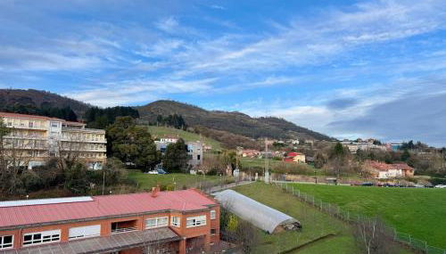 El Mirador de los Vega con parking gratuito - Foto 1