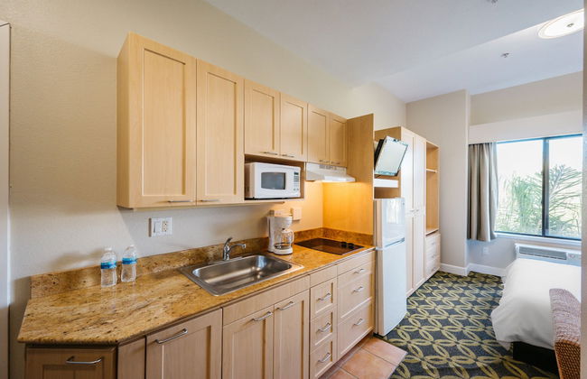 Studios Inn - Photo 19