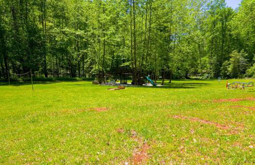 New Listing! Wine Country Retreat - 2 Bed, Hot Tub - Foto 43