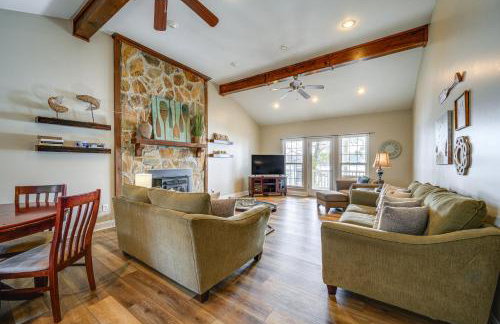 Lake Sinclair Retreat with Big Water Views and Dock! - Foto 4