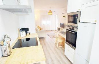 Caroline's - Photo 2