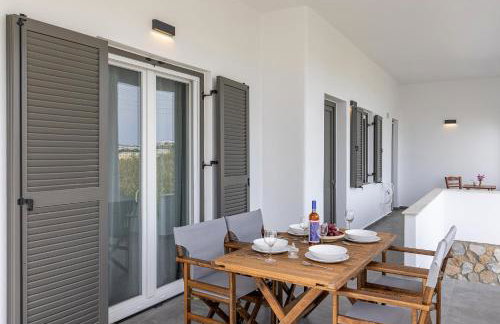 Elia Syros - Photo 28