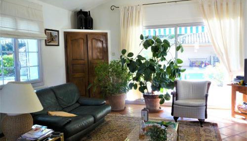 Attractive Holiday Home in C reste with Pool - Foto 3