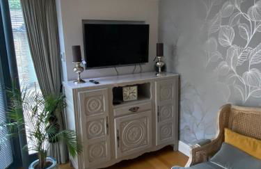 Garden annexe in Hathersage centre with parking - Foto 11