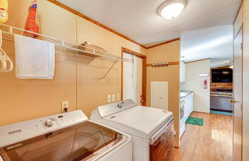 Nancy Cabin with Fire Pit Near Lake Cumberland! - Photo 19