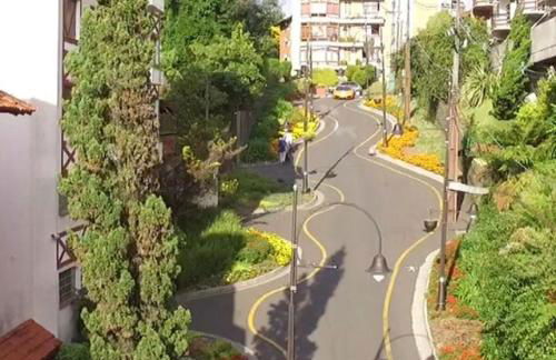 Apto ao lado da Rua Torta - Photo 1