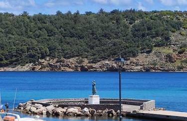 Seafront two-storey house in Kardamyla - Foto 7