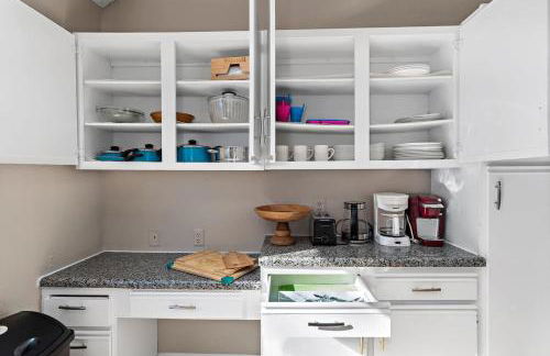 Townhouse in Lenexa by YDSH GuestMind - Foto 18