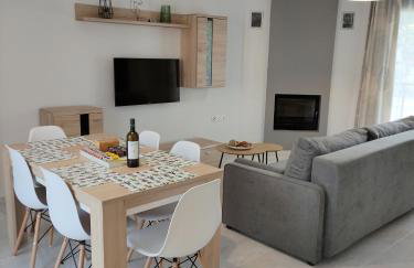 Sunny Siviri - Foto 22