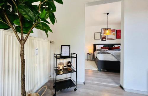 Ferienwohnung - ländliche Atmosphäre, Geräumig, mit Arbeits- und Parkplatz, Küche, Netflix, perfekt für Gruppen - Foto 8