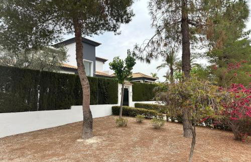 Casa Palmeras Golf Piscina y jardin privado BBQ - Foto 51