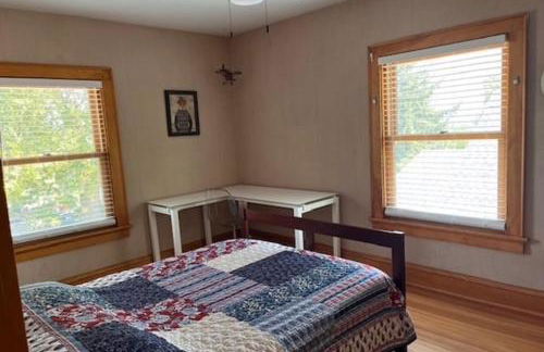 Historic Omaha Manor DT Near Zoo and Pool Table - Foto 5