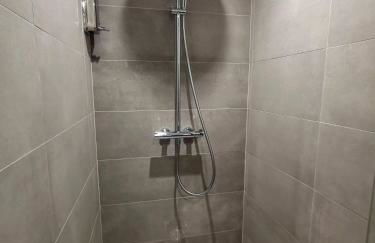 Suite l'inattendu avec Spa privatif et espace bien-être. - Foto 15